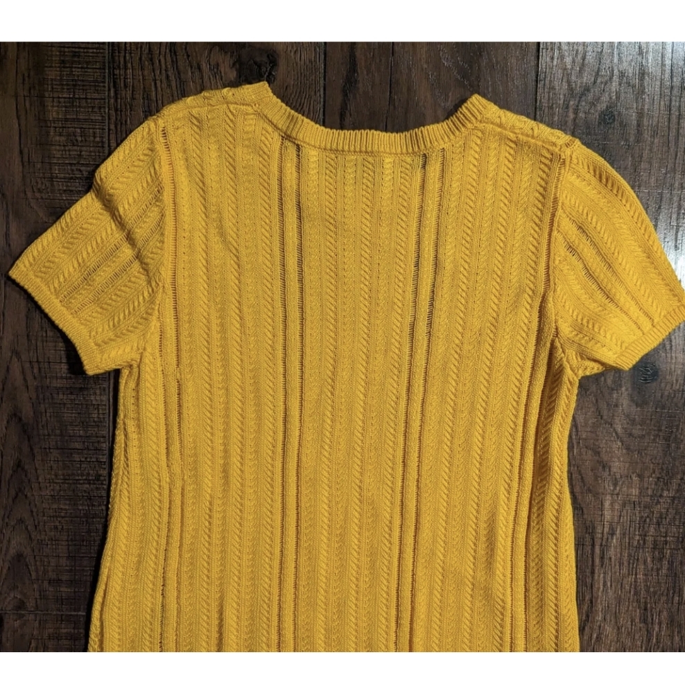 Brooks Brothers Sweater Womens Medium Goldenrod Short Sleeve Blouse 100% Cotton - Picture 12 of 14